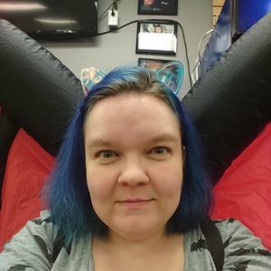 Meet your Posher, Holli